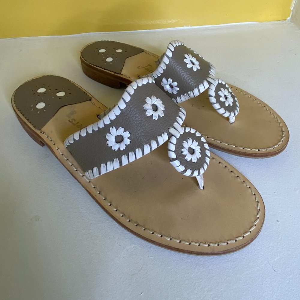 JACK ROGERS Classic Thong Sandals